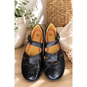 Clarks Structured Black Leather Mary Jane Comfort Shoes Women 10W Wide
